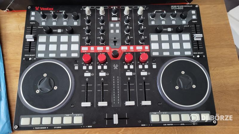 Vestax VCI-400 DJ MIDI kontroller/keverő