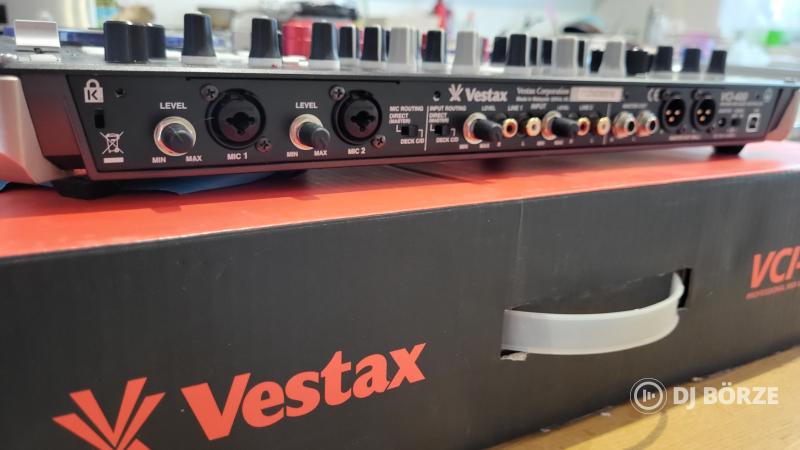Vestax VCI-400 DJ MIDI kontroller/keverő