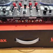 Vestax VCI-400 DJ MIDI kontroller/keverő