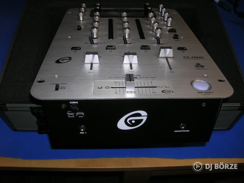 Gemini FX-7000 DJ mixer