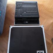 Yamaha keverőpult