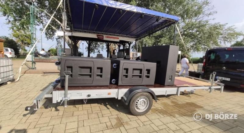 2db MARTIN AUDIO SXH218 2 X 18" 3000W AES HYBRID