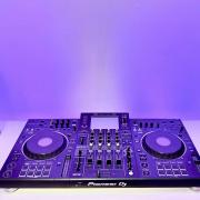 Pioneer XDJ XZ + táska