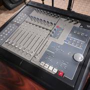 Eladó Tascam FW-1884 profi motoros faderes vezérlő + hangkártya