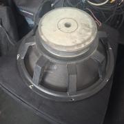 EV 15 colos hangszóró