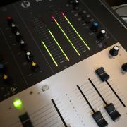 Rodec keverőpult rackben