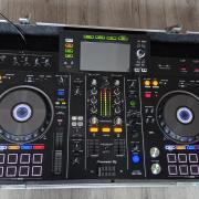 Pioneer XDJ-RX2 + rack eladó!