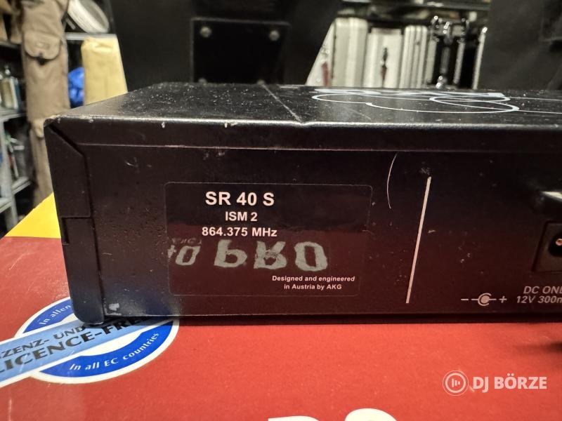 AKG vezeték nélküli mikrofon SR40 S vevő + HT 40 PRO kéziadó