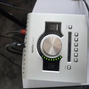 Universal audio apollo twin core duo Heritage edition (windows)