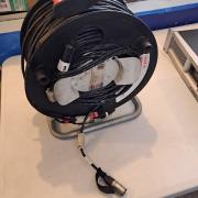 Roland M400 Vmixer rackben+ 2digitbox+ cat 5 kábel