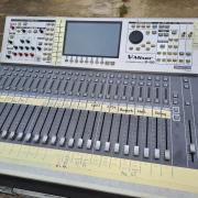 Roland M400 Vmixer rackben+ 2digitbox+ cat 5 kábel
