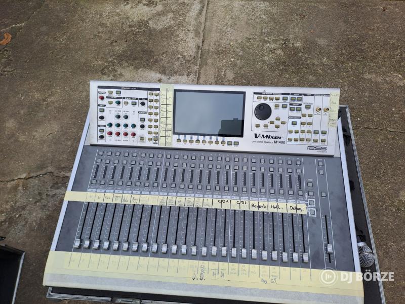 Roland M400 Vmixer rackben+ 2digitbox+ cat 5 kábel