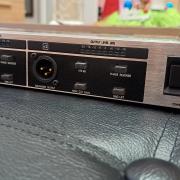 Behringer DI4000 aktív Di-box