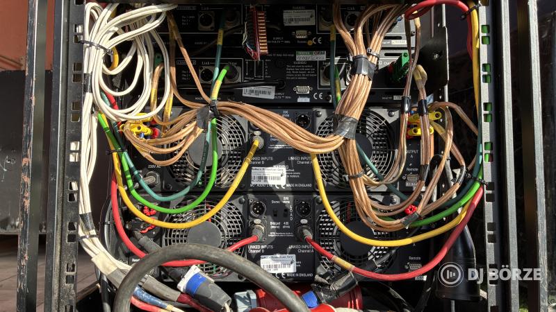 MC2 (Turbosound OEM) MC750 végfok (2 x 750 W, made in England)