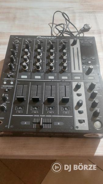 Pioneer DJM 700