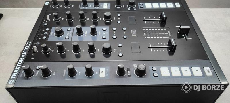 Traktor Kontrol Z2