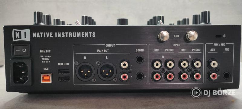 Traktor Kontrol Z2