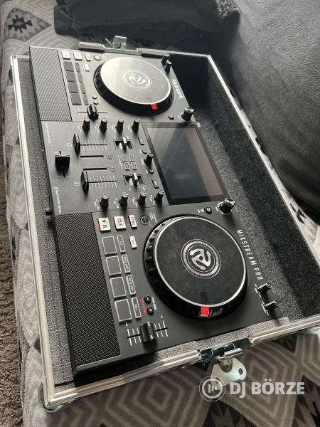 Újszerű Numark Mixstream Pro + SafeCase rack