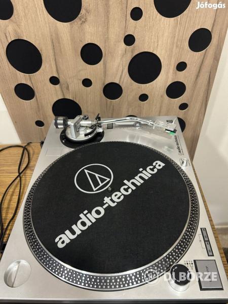 Audio-Technica AT-LP120-USB lemezjátszó keveset használt, eredeti tű