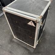 16U magas végfok rack