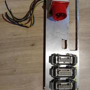 Fény csatlakozósor rackből kiszerelve