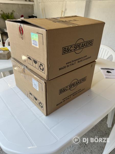 15-ös mély hangszóró pár