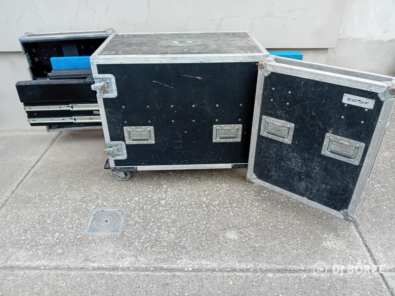 Konténer, Rack, Hordtáska, stb méretek megadva (beszámítás is)