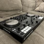 Traktor Kontol S3