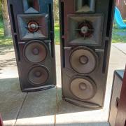 4db van! Rcf event 6000 (beszámítás is)Kifejezetten az ESW1018-al való használatra tervezték