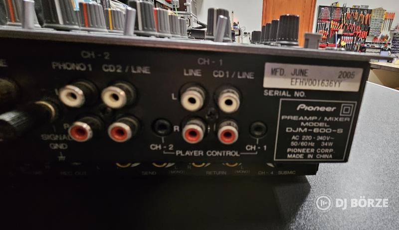 Pioneer DJM 600