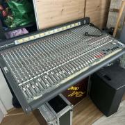 Crest Audio X EIGHT keverőpult