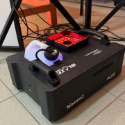 2db BeamZ Blaze1800 függőleges füstgép+rackláda