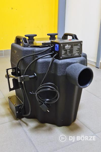 Eladó egy szinte vadiúj Chauvet Nimbus szárazjeges ködgép (füstgép)