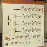 Vestax VMC 004 FX