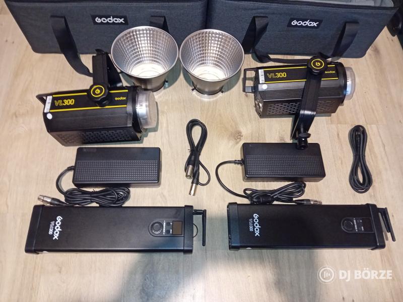2db Godox VL300 (beszámítás is)  (új ára:342.000ft/db)