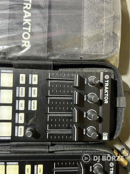 Traktor F1 Kontroller, Native Instruments, 2 db