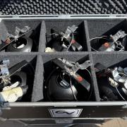 Eladó 6db PAR64 CP95 1000W + rack !!!