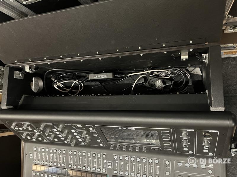 Midas M32 dig. keverő