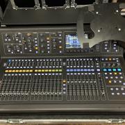 Midas M32 dig. keverő