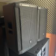 JBL SRX815