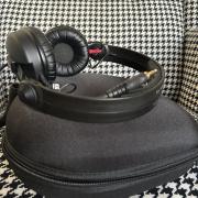 Sennheiser HD 25 Plus + UDG keménytok (Kiváló állapot)