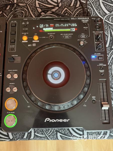 Pioneer CDJ-1000MK3 + Reloop RMX-40 DSP BlackFire Edition