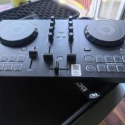 Alphatheta DDJ FLX2