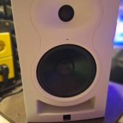 Kali Audio LP 6 Stúdió Monitor Hangfal