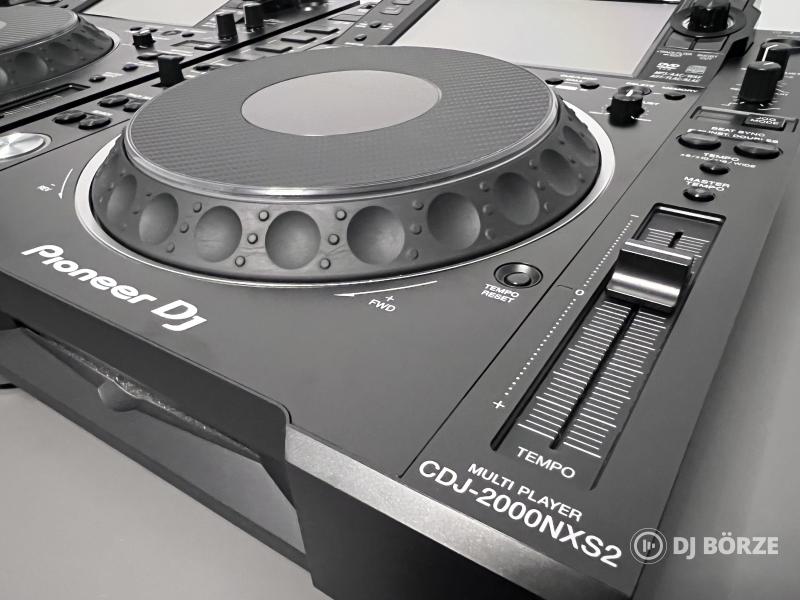 Pioneer CDJ 2000 NXS 2 lejátszó pár