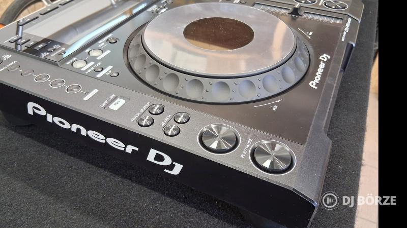 Pioneer CDJ-900 nexus