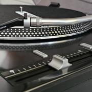 Reloop RP-7000 MK1 (Dobozos, Plexivel, Ortofon Pro S) – Makulátlan állapot!