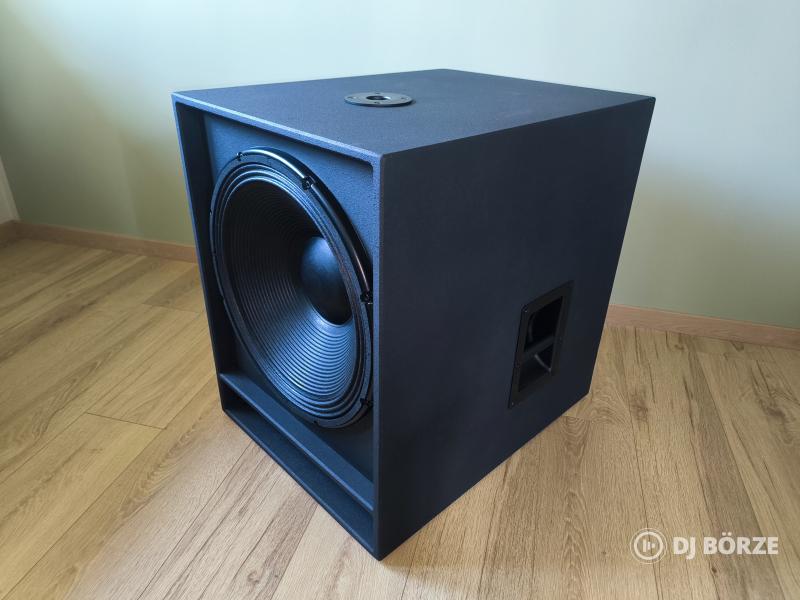 RCF LF18N405 Sub, 1500W RMS/3000 Program.