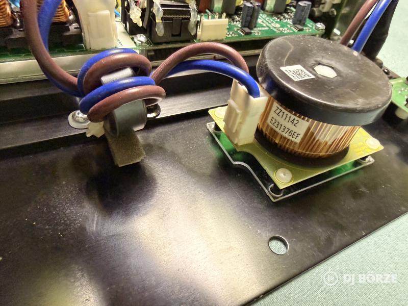 Bowers & Wilkins DB4S erősítő modul