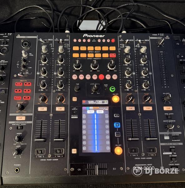 2 X Pioneer CDJ-2000 + 1 X Pioneer DJM-2000 + Rack